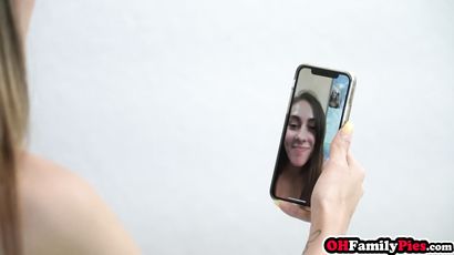 Hottie Petite Teenager Sucked That Big Penis