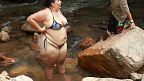 FOLLANDO EN EL RIO CON UN CHICO VERGON AL AIRE LIBRE