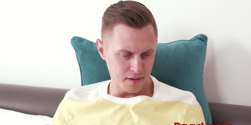 Sexy Cougar Cassie Del Isla Opens Ass And Cunt For Stepsons Shaft