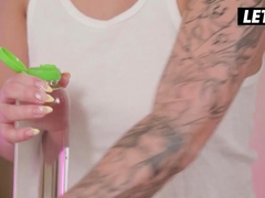 Fucking My Big Booty Step Mom . Gypsy Rose RELAXXXED