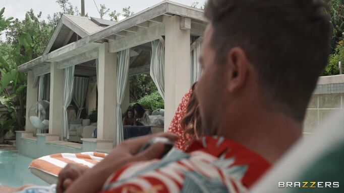 Erotic Babes Raid Van Wylde's Juicy Boner