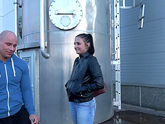 Beautiful Chick Asdis Gets Her Wet Pussy Plowed In The Car